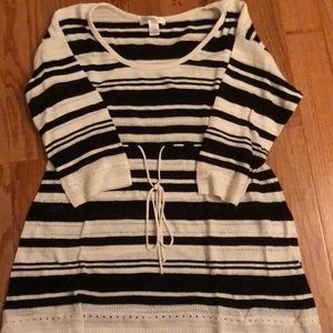 Black and White Maternity Sweater